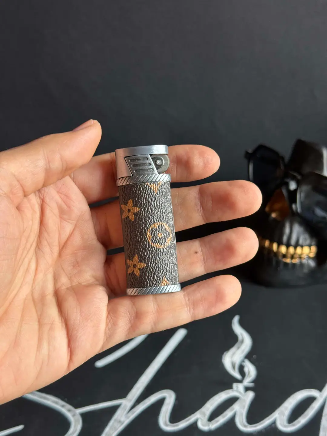 LV lighter
