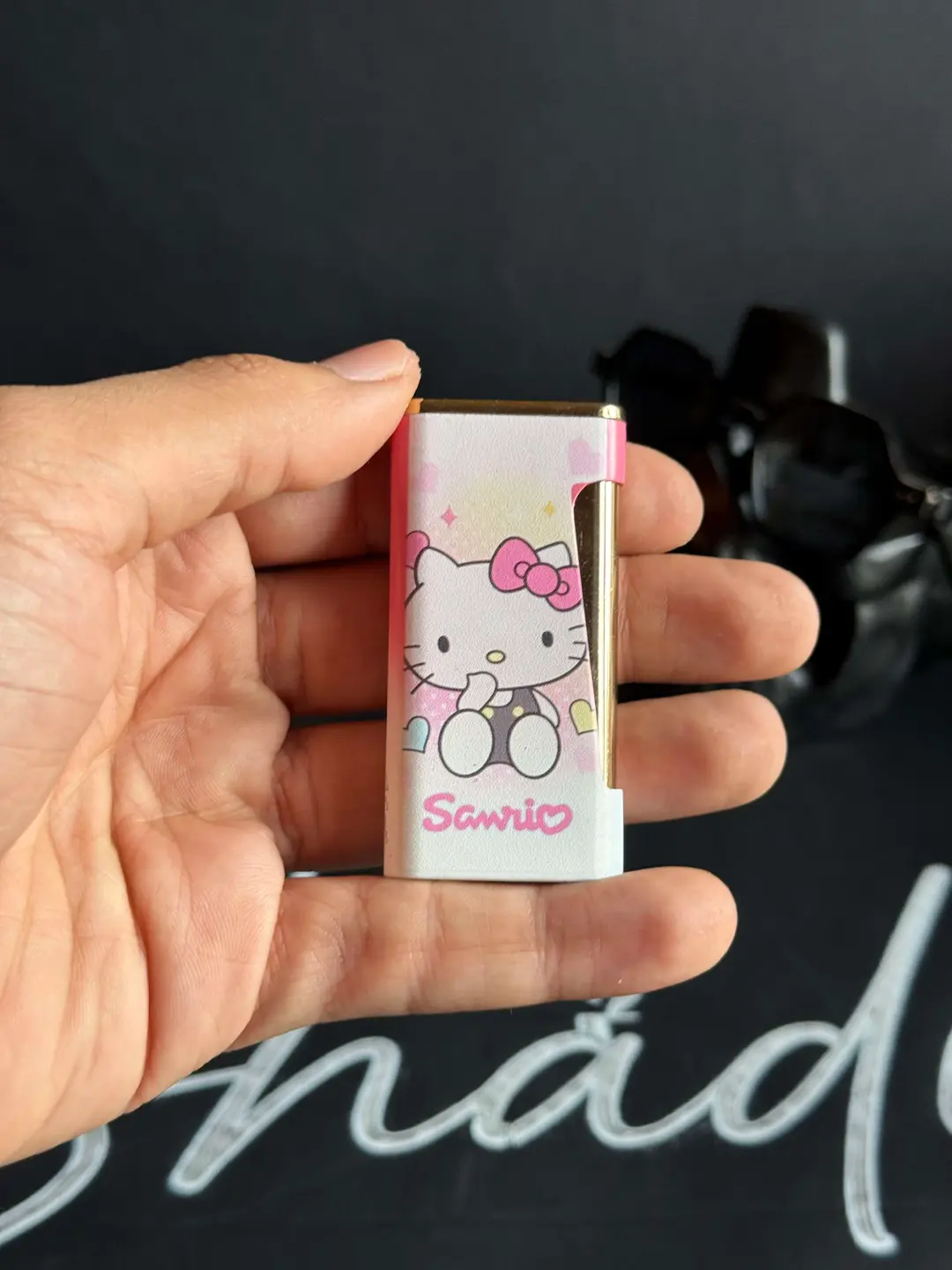 Kitty lighter